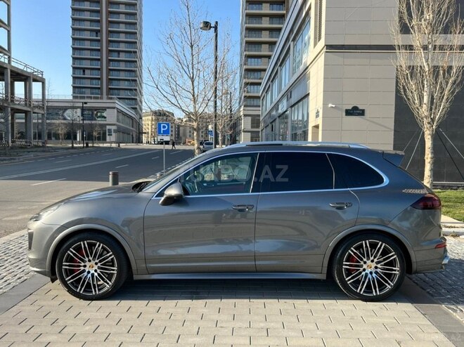 Porsche Cayenne GTS 2015, 88,000 km - 3.6 l - Bakı