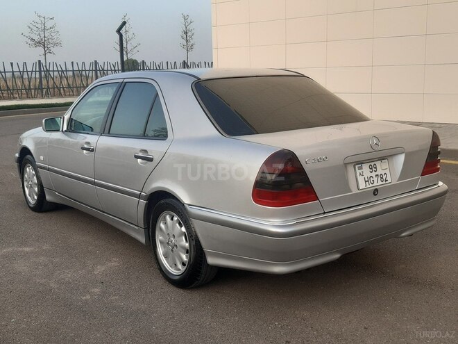 Mercedes C 200 1998, 176,000 km - 2.0 l - Tovuz