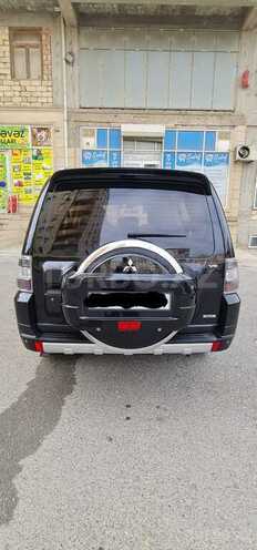 Mitsubishi Pajero 2007, 163,000 km - 3.0 l - Bakı
