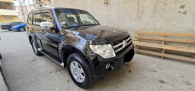 Mitsubishi Pajero 2007, 163,000 km - 3.0 l - Bakı