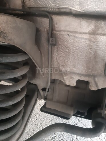 Mercedes C 200 1998, 176,000 km - 2.0 l - Tovuz
