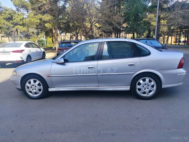 Opel Vectra 2000, 480,000 km - 2.0 l - Bakı