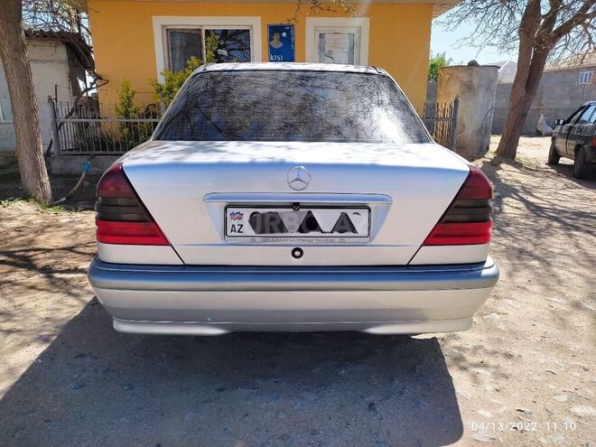 Mercedes C 180 1997, 255,000 km - 1.8 l - Bakı