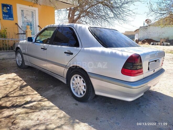 Mercedes C 180 1997, 255,000 km - 1.8 l - Bakı