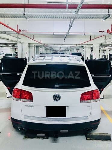 Volkswagen Touareg 2005, 189,000 km - 4.2 л - Bakı