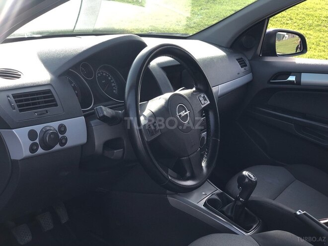 Opel Astra 2005, 286,000 km - 1.4 l - Bakı