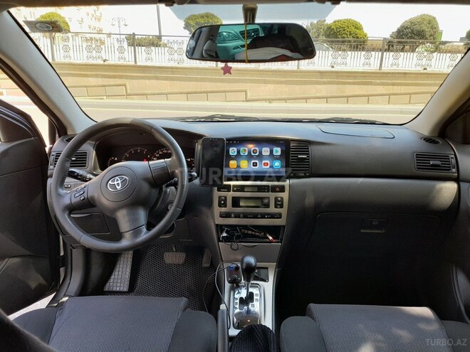Toyota Corolla 2006, 242,000 km - 1.4 л - Bakı