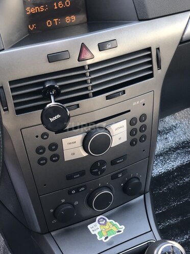 Opel Astra 2004, 250,000 km - 1.4 l - Bakı
