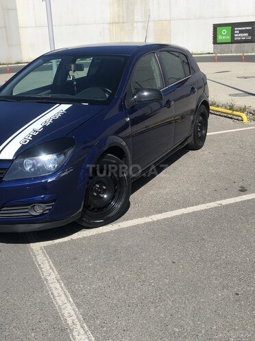 Opel Astra 2004, 250,000 km - 1.4 l - Bakı