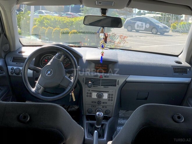 Opel Astra 2004, 250,000 km - 1.4 l - Bakı