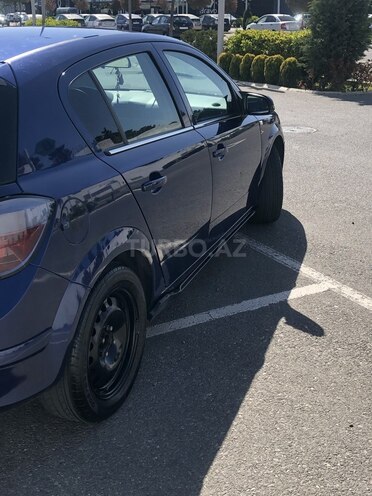 Opel Astra 2004, 250,000 km - 1.4 l - Bakı