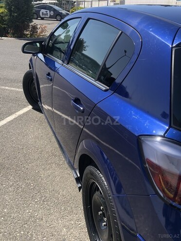 Opel Astra 2004, 250,000 km - 1.4 l - Bakı