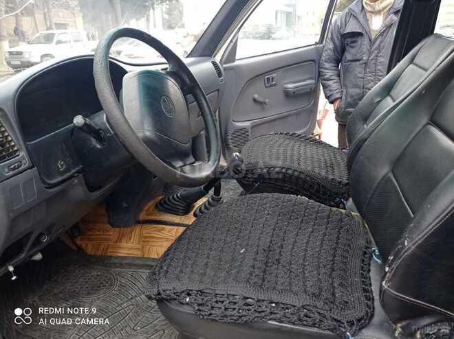 Toyota Hilux 2000, 350,000 km - 2.8 l - Bakı