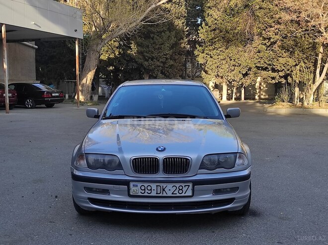 BMW 320 2001, 352,525 km - 2.2 l - Sumqayıt