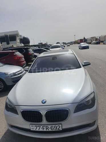 BMW 750 2009, 200,000 km - 4.4 l - Bakı