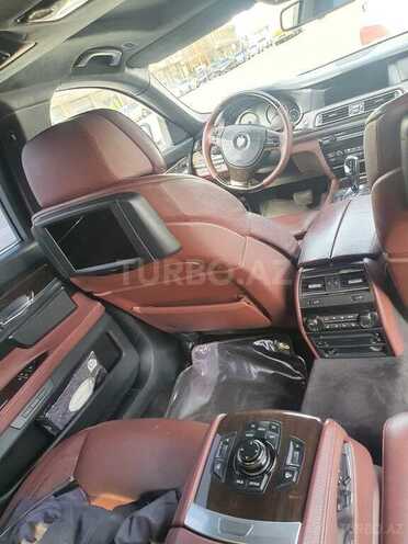 BMW 750 2009, 200,000 km - 4.4 l - Bakı