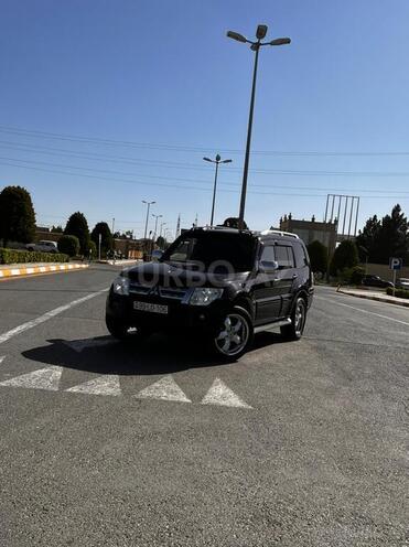Mitsubishi Pajero 2007, 185,000 km - 3.0 l - Bakı