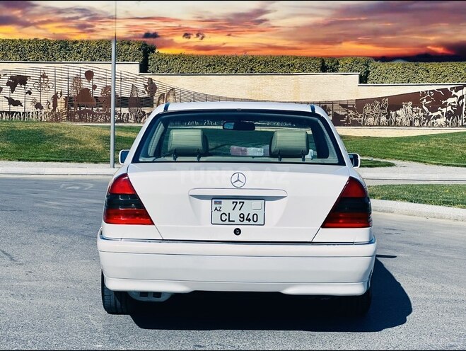 Mercedes C 230 1999, 175,000 km - 2.3 l - Bakı