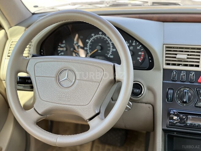 Mercedes C 230 1999, 175,000 km - 2.3 l - Bakı