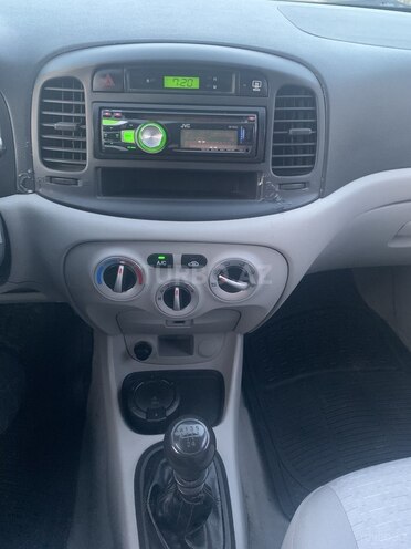 Hyundai Accent 2008, 178,000 km - 1.4 l - Bakı