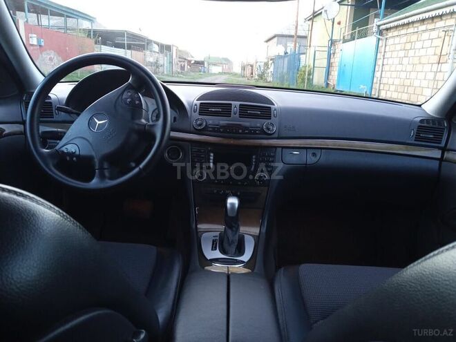 Mercedes E 240 2002, 250,847 km - 2.4 l - Cəlilabad