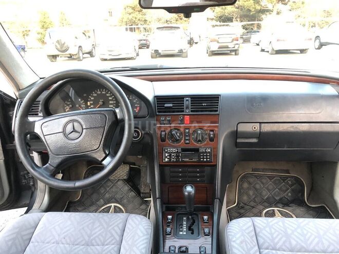 Mercedes C 220 1995, 312,600 km - 2.2 l - Bakı