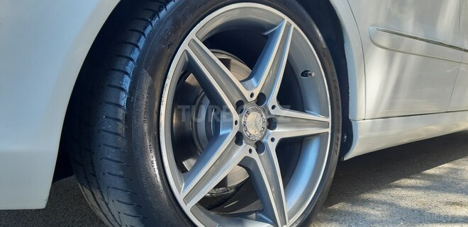 Mercedes E 220 2004, 382,145 km - 2.0 l - Sumqayıt