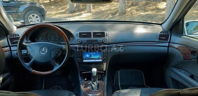 Mercedes E 220 2004, 382,145 km - 2.0 l - Sumqayıt