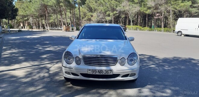 Mercedes E 220 2004, 382,145 km - 2.0 l - Sumqayıt
