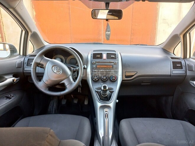 Toyota Auris 2007, 207,000 km - 1.4 л - Bakı