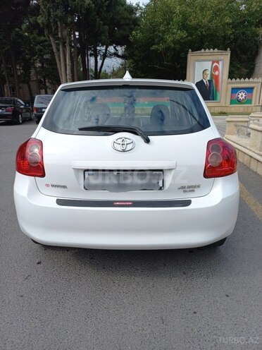 Toyota Auris 2007, 207,000 km - 1.4 л - Bakı