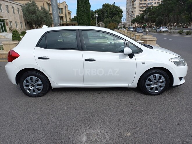 Toyota Auris 2007, 207,000 km - 1.4 л - Bakı