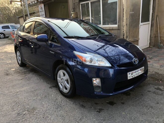 Toyota Prius 2011, 150,000 km - 1.8 l - Bakı