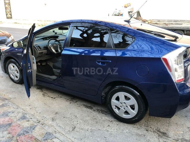Toyota Prius 2011, 150,000 km - 1.8 l - Bakı