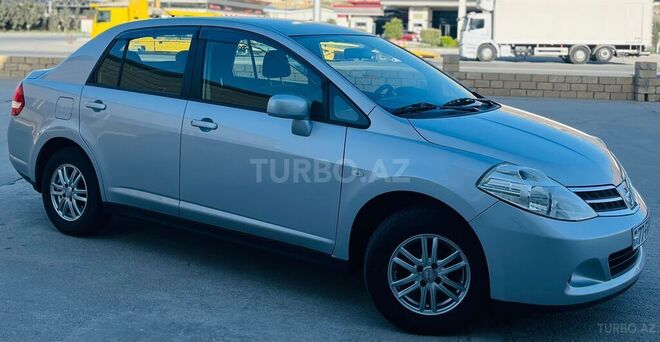 Nissan Tiida 2011, 38,000 km - 1.5 л - Bakı