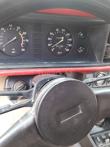 LADA (VAZ) 2107 1999, 18,000 km - 1.6 l - Qusar