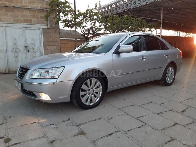 Hyundai Sonata 2008, 88,800 km - 2.0 l - Salyan