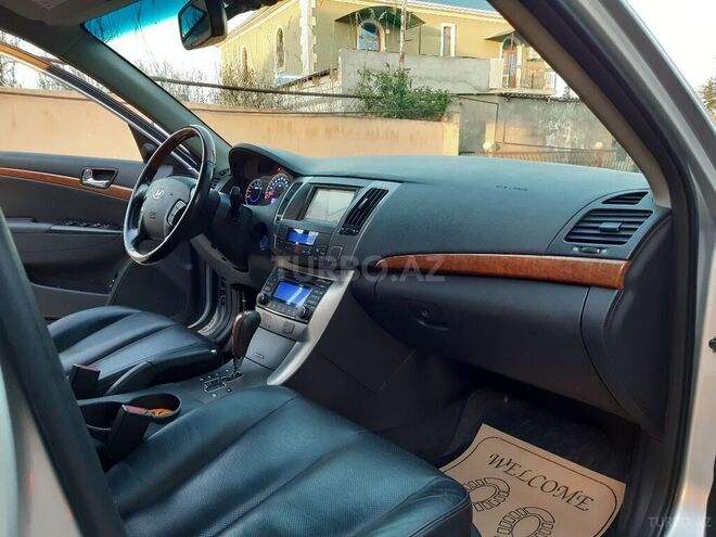 Hyundai Sonata 2008, 88,800 km - 2.0 l - Salyan