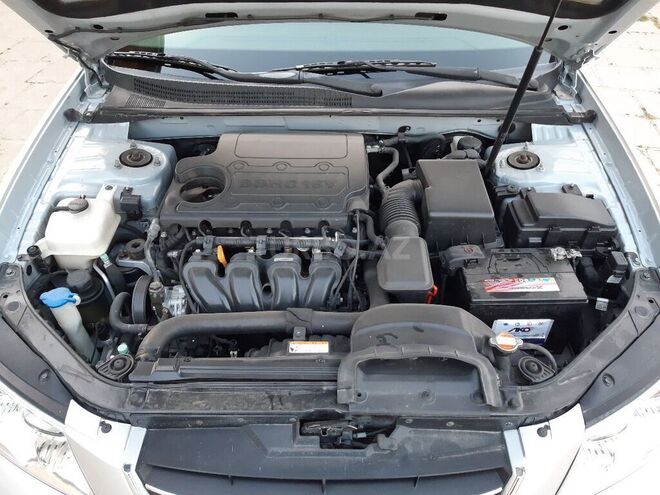 Hyundai Sonata 2008, 88,800 km - 2.0 l - Salyan