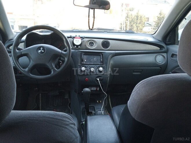 Mitsubishi Airtrek 2003, 295,000 km - 2.0 л - Bakı