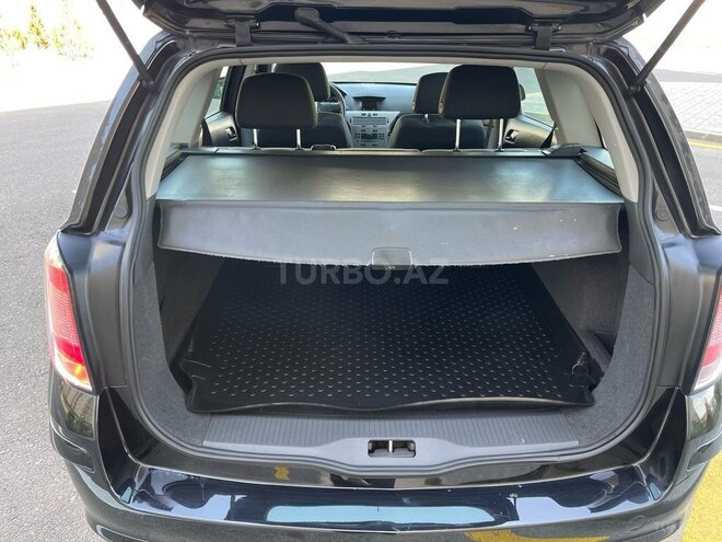 Opel Astra 2010, 174,000 km - 1.4 l - Bakı