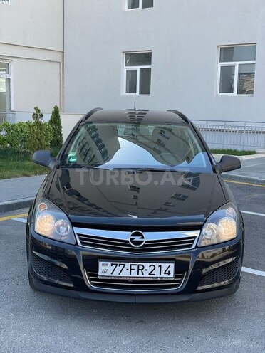 Opel Astra 2010, 174,000 km - 1.4 l - Bakı