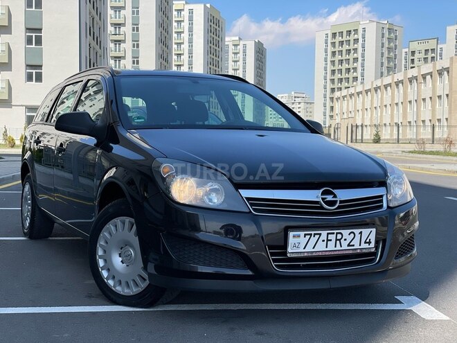 Opel Astra 2010, 174,000 km - 1.4 l - Bakı