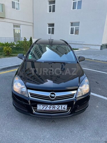 Opel Astra 2010, 174,000 km - 1.4 l - Bakı