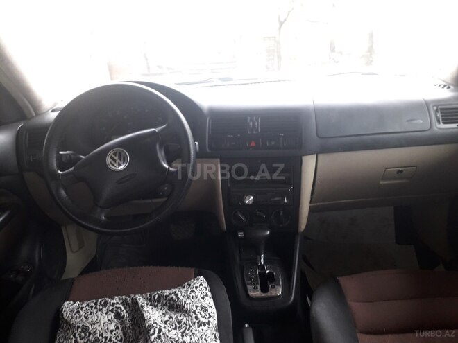 Volkswagen Polo 2002, 250,000 km - 1.8 l - Ağstafa