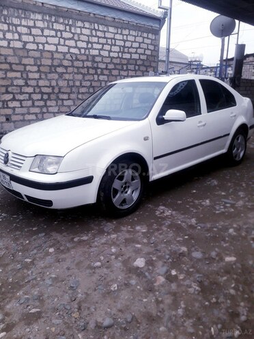 Volkswagen Polo 2002, 250,000 km - 1.8 l - Ağstafa