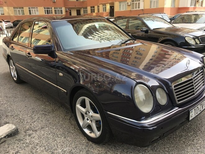 Mercedes E 320 1996, 241,041 km - 3.2 л - Sumqayıt