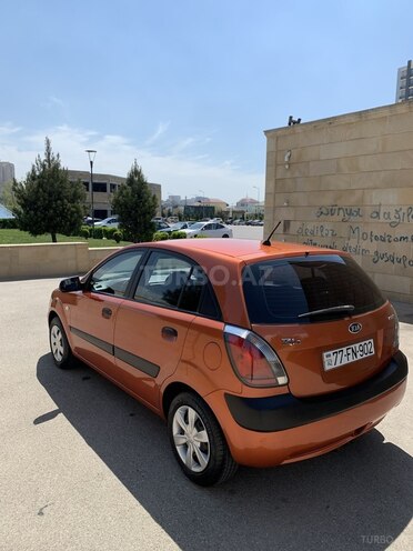 Kia Rio 2005, 238,000 km - 1.5 l - Bakı