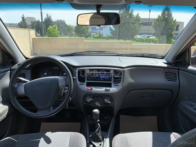 Kia Rio 2005, 238,000 km - 1.5 l - Bakı