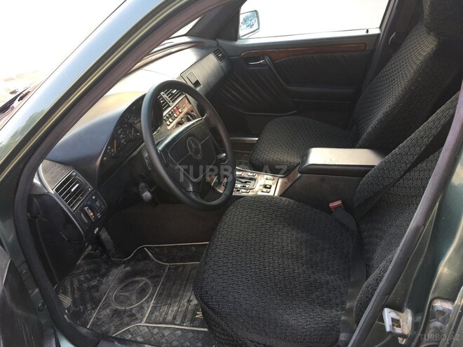 Mercedes C 220 1994, 241,041 km - 2.2 л - Sumqayıt